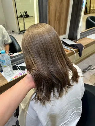 ミディアム ハイトーン／アレンジ 🩵NANAMIのヘアスタイル