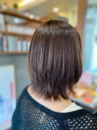 ミディアム 加藤 実穂のヘアスタイル