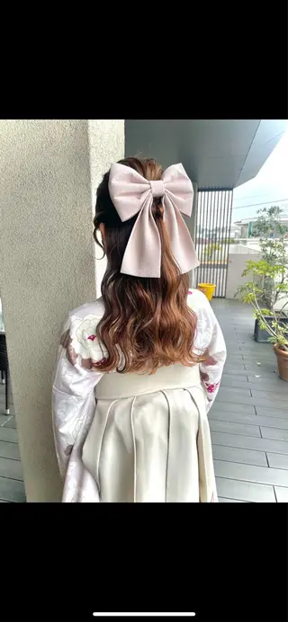 セミロング ヘアアレンジ 青沼夏未/オリーブ/ 寒色カラーのその他イメージ