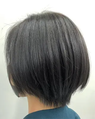 ショート カラー ハイレイヤー/顔周り /レイヤーカットのヘアスタイル