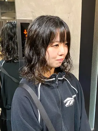 セミロング パーマ Agu hair lore沼館店所属・八戸パーマ/メンズパ ーマ/シンゴ。のヘアスタイル