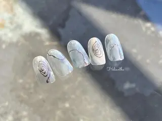 ネイル Helianthe所属・NAILARTIST MIKAのネイルデザイン