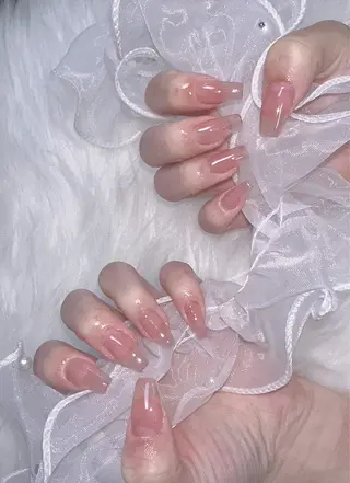 ネイル Shis_🦄shi 韓国風キラキラネイルのネイルデザイン