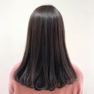 ミディアム ボブ・レイヤーカット 吉敷航一のヘアスタイル