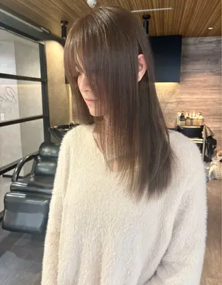 セミロング Wカラー/レイヤーカ ット/韓国/デザインのヘアスタイル