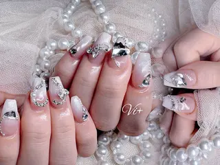 ネイル ✨Nailsalon Vi+✨のネイルデザイン