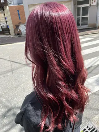 ロング カラー シモダ クルミのヘアスタイル