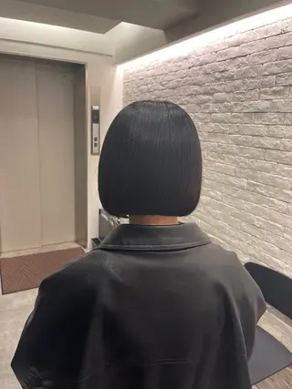 ショート TENSHO ハイトーンレイヤーのヘアスタイル