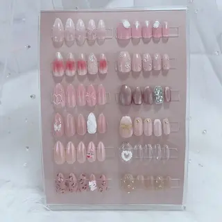 ネイル Nailsalon Lightsのネイルデザイン