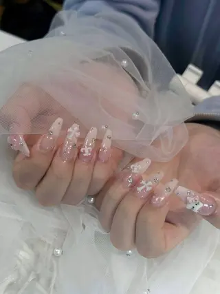 ネイル Julli NailStudioのネイルデザイン