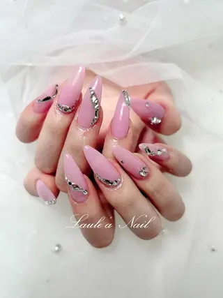 ロング 🌈 Laule'aのネイルデザイン