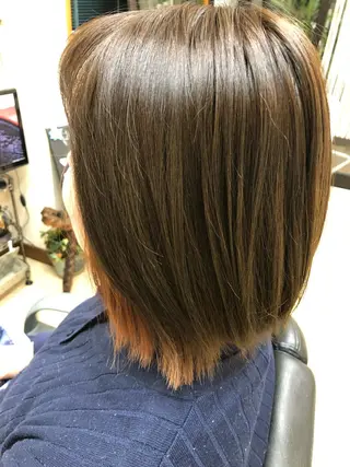 ショート カラー ヘアサロン モカ所属・石塚 浩のヘアスタイル