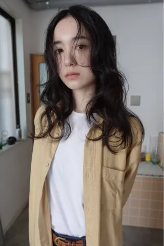 ロング 顔周りレイヤー/韓国 ブリーチminamiのヘアスタイル