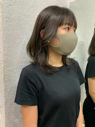ミディアム カラー 柔らかブラウン/顔周 りレイヤー♡ユウシのヘアスタイル