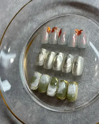 ネイル kiii.__ ✴︎*のネイルデザイン