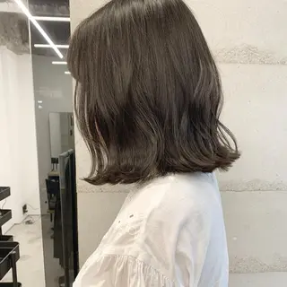 ミディアム カラー 透明感/オリーブ/ グレージュ/YUKAのヘアスタイル