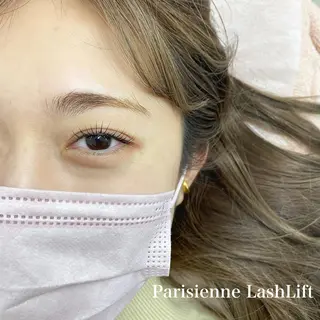 マツエク・マツパ jolif池袋店所属・Rune 《池袋》のマツエク・マツパデザイン