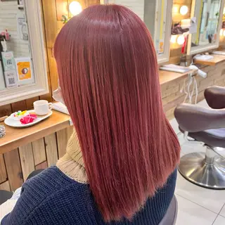 ミディアム らいむ/暖色/ルーツ /イヤリングカラーのヘアスタイル