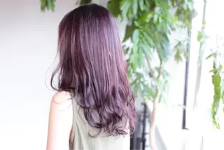 ロング カラー ハイトーン/レイヤー /ケアブリーチ石川治のヘアスタイル
