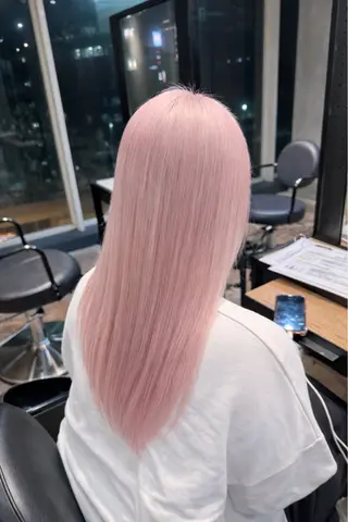 カラー ブリーチ/透明感 カラー🖤🪽みさきのヘアスタイル