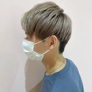 ショート レイヤーカット/ ハイトーンchimiのヘアスタイル