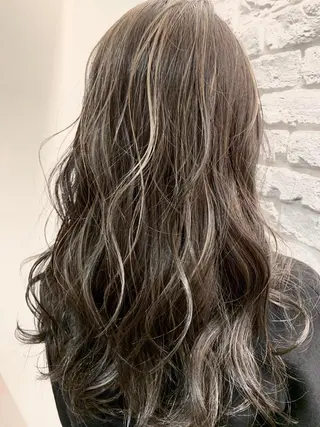 カラー BLUE Hair&Life所属・菊地 良太のヘアスタイル