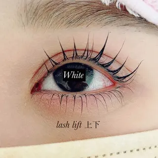 マツエク・マツパ White/マツエク /まつパ/耳つぼのマツエク・マツパデザイン