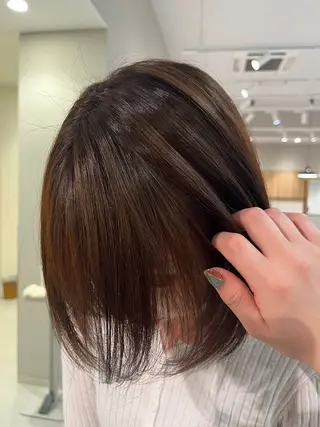 カラー 森 理音のヘアスタイル