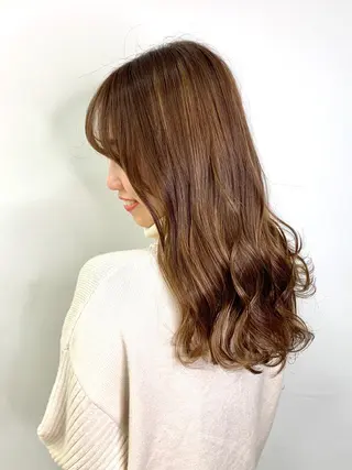 セミロング カラー 農添 杏のヘアスタイル