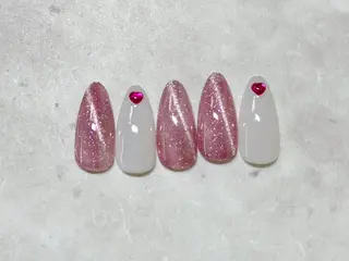 ネイル Nailsalon Graciasのネイルデザイン