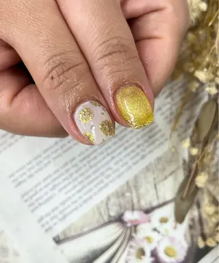 ネイル Basic町田本店 Suzunaのネイルデザイン