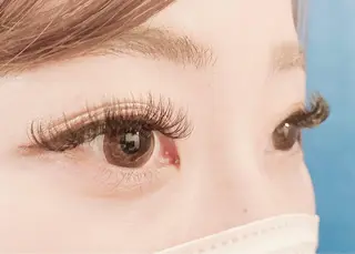 マツエク・マツパ Eyelash salon Raffie.g(ラフィー)所属・Raffie.g えりのマツエク・マツパデザイン