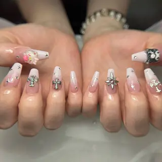 ネイル Michi_Nails_Salon所属・Michi Nail Staffのネイルデザイン