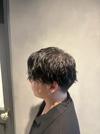 ショート パーマ メンズ 10〜30代垢抜けメ ンズ特化/入沢花音のヘアスタイル