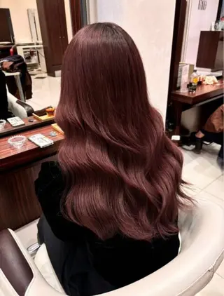 ロング カラー 村山 佳穂のヘアスタイル