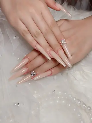 ネイル nailsalon azu所属・nailsalon azu Hinaのネイルデザイン