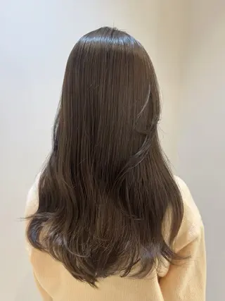 ロング カラー 韓国レイヤーカット/ くすみカラー/モモのヘアスタイル