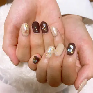 ネイル The Best Beauty受付担当のヘアスタイル