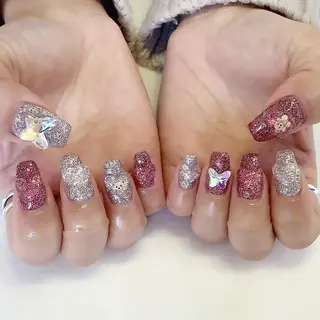 ネイル 💎🐰 saki. m 🐰💎のネイルデザイン