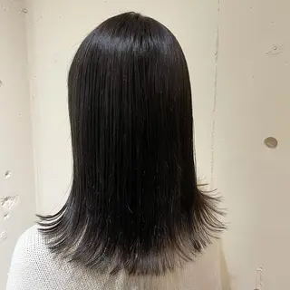 ミディアム カラー スナコザワ レナのヘアスタイル
