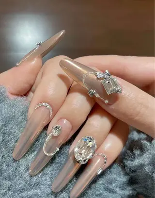 ネイル ETELUNA Nail 銀座店【パラジェル/フィルイン/チップスカルプ/マグネット/ニュアンス】所属・周 テイのネイルデザイン