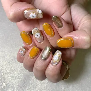 ネイル atelier　FIORITURA所属・FIORITURA aiのネイルデザイン