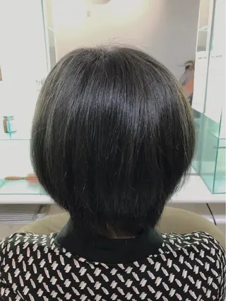 ショート カラー 保住 亮太のヘアスタイル