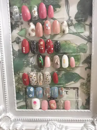 ネイル ENSIA エンシアのネイルデザイン