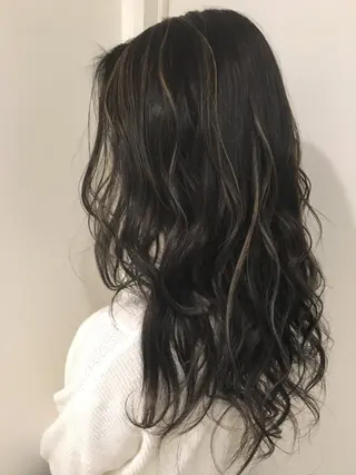 セミロング カラー 🌈評価No.1🌈 艶髪カラー❌エクステのヘアスタイル