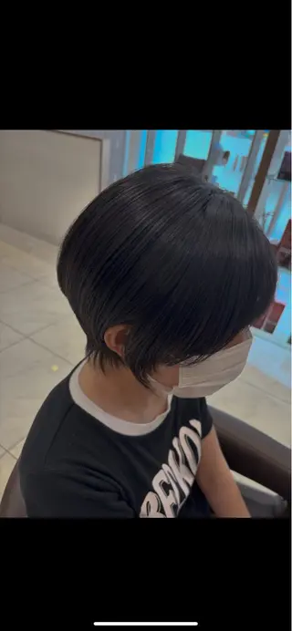 ショート ✨白髪ぼかし脱白髪/ 山口智弘✨のヘアスタイル