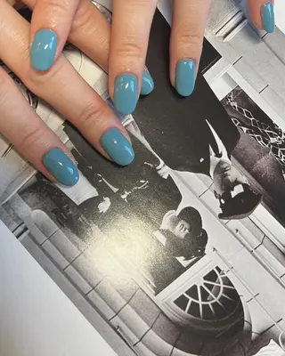 ネイル ちゅるんネイル🪄 耳ツボジュエリー🔗のネイルデザイン