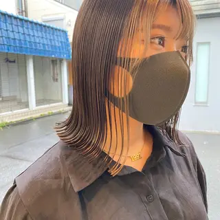 ショート カラー センターパート/ 暖色カラーayuのヘアスタイル