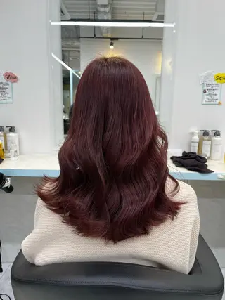ロング カラー ブリーチカラー 🩵MIZUKIのヘアスタイル