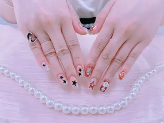 ネイル はぴねす所属・横浜 美夢のネイルデザイン